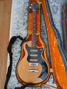 Gibson S1 Guitar with ORIGINAL BRASS CLAMPS CASE AND INSTRUCTION SHEET - Picture 1 of 9