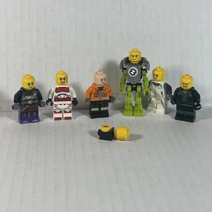 Lego Hero Factory Minifigur Menge 6 und zwei Zubehörteile - Bild 1 von 12