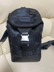 TUMI Woodland Sling Crossbody Bag Camouflage 2 Way 856448 - Picture 1 of 9
