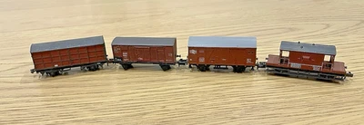 N Gauge lot of 4 VARIOUS WAGONS by PIKO FARISH & TRIX - SHOWN LOT 28 - Image 1 of 4