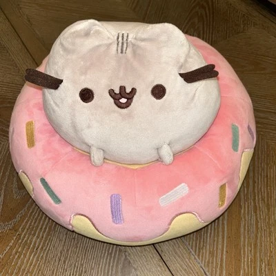 Cat Kitty PUSHEEN GUND Doughnut Donut FLOATIE Claire's 2020 Exclusive Plush - Image 1 of 4