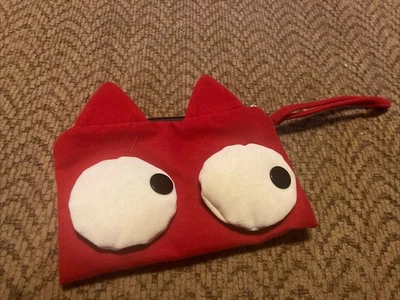 New Unbranded Bag Tote Envelope Pouch In Red With Eyes Cat Velvet Zip Wrist - Image 1 of 4