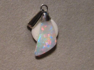 1.4 ct.  White  Opal Pendant  ,   Sterling Silver ,  Natural Australian opal - Picture 1 of 11