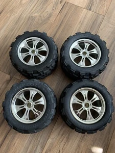 Pro Line Wheels Tires Traxxas HPI Losi Axial RC Monster Jam Tamiya Grave Digger - Picture 1 of 5