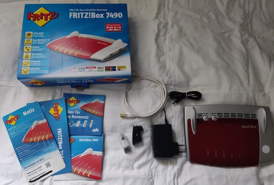 AVM FRITZ!Box 7490 WLAN Router mit Modem - Bild 1 von 1