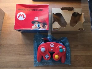Official Club Nintendo Gamecube Controllers Mario Edition RARE US SELLER - Picture 1 of 6