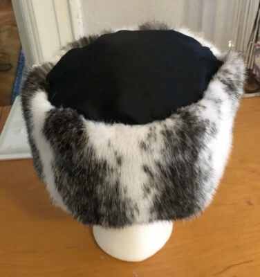 Sombrero para mujer estilo cosaco visón cruz negro talla L forro de seda Foto 1 de 4