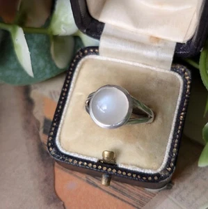 Sterling Silver White Cabochon Ring Size L - Picture 1 of 10