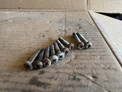 Комплект винтов для крепления крышки муфты двигателя 68-74 Honda CB450 DOHC (1) OEM CB500T -B15 - Изображение 1 из 2