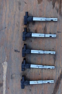 2009 VOLKSWAGEN JETTA ENGINE IGNITION COILS 5 PIECES 2.5L  - Image 1 of 4