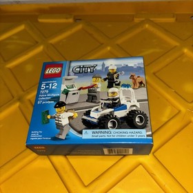 Lego City Set 7279 - Police Minifigure Collection - 2011 New In Box - Retired