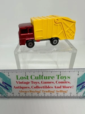 Vintage 1979 Matchbox Superfast Refuse Truck Colectomatic No. 36 Red And Yellow - Image 1 of 4