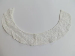 Sehr hübscher bestickter weißer Vintage-Spitzenkragen - Bild 1 von 2