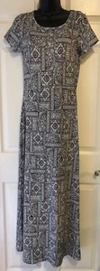 HKR Collections Maxi Dress Black and White patterned Opening in back SZ Small - Picture 1 of 8