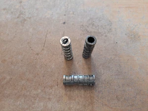 LOT OF 40 NEW 1/4" X 1-1/2" ZINC LAG SHIELD HOLLOW WALL ANCHORS - Picture 1 of 5