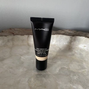 MAC Pro Longwear Nourishing Waterproof Foundation, NC13 - Picture 1 of 7