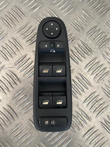 Bouton commande lève vitre Avant Gauche - CITROËN C4 PICASSO I - Ref 96639382ZD - Picture 1 of 5