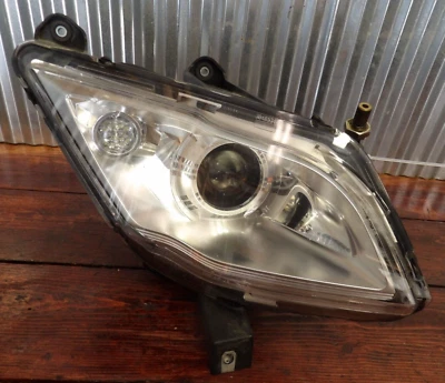 11 Can Am Roadster Spyder RT SE5 CONJUNTO FARO DERECHO 710003097 Foto 1 de 4