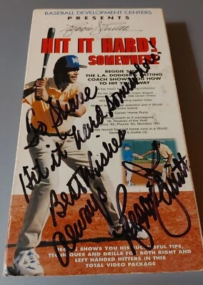 Reggie Smith Hit It Hard! Somewhere VHS AUTOGRAPHED Foto 1 de 3
