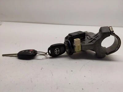 Used Ignition Switch fits: 2015 Toyota Corolla gasoline conventional ignition Gr Foto 1 de 4
