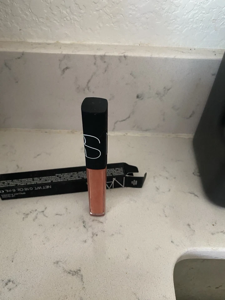 Brillo de labios NARS - vacaciones griegas - RARO Foto 1 de 1