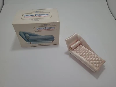 Vtg Ideal Petite Princess Pink Boudoir Chase Longue Fantasy Doll Furniture RARE - Image 1 of 4