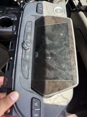 Panel de control de radio Chevrolet Blazer 2020-2022 con pantalla OEM Foto 1 de 3