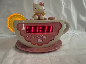 Hello Kitty Tea Cup Pink Radio Alarm Clock Lemon Night Light KT2055 Sanrio 2012 - Picture 1 of 10