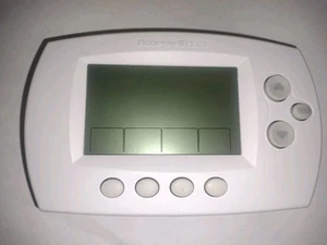 New Open Box Honeywell Home RTH6580WF White 7 Day Programmable Wi-Fi Thermostat - Picture 1 of 10
