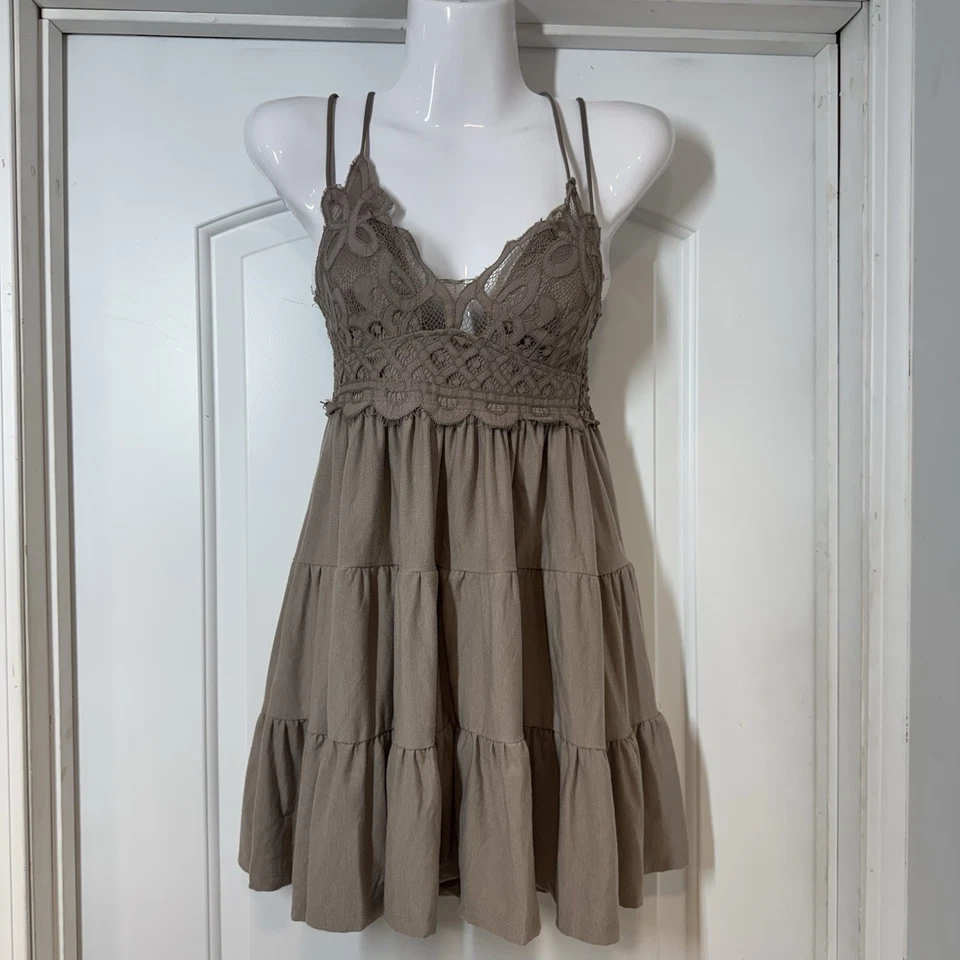 Zenana кокетка молочница ярусный Кокетливое платье бак размер S бежевый кружевной собранными в Рюш - Изображение 1 из 4