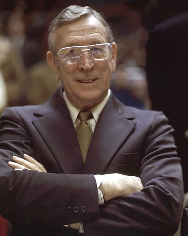 UCLA Bruins Coach JOHN WOODEN Glossy 8x10 Photo College Basketball Print Poster Cover