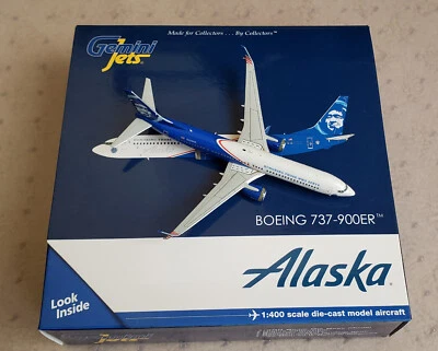 Gemini Jets 737-900 Alaska Airlines N265AK en honor a aquellos que sirven en 1:400 Foto 1 de 4