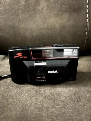 Vintage Kodak S100 EF S Series 35MM Film Camera Point & Shoot Black Tested - Image 1 of 3