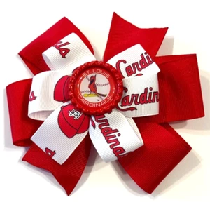 Beautiful St. Louis Cardinals inspired hair bow for girls. - Picture 1 of 3