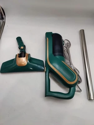 MXY SV11 Corded Stick Vacuum Cleaner, 650W Powerful Motor 18000Pa - Green - Image 1 of 4