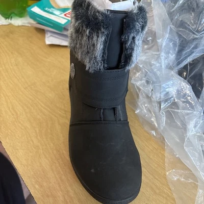 Sally Bootie Black Ladies Faux Fur Boot Size 6 New Without Box - Image 1 of 4