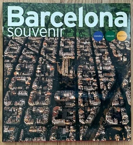 NEW Book Barcelona Souvenir Hardcover Dust Jacket Book Large 10” x 10” - Foto 1 di 7