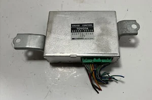 Cruise Control Computer 1993-1995 Toyota Pickup 4Runner 88240-35220 ECU UNIT - Picture 1 of 4