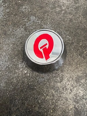 Tapa central Quantum (P8713) # 472K65 S507-03 Foto 1 de 3