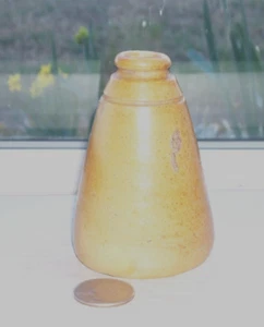 STUNNING  POTTERY CONE  INK BOTTLE - Picture 1 of 1