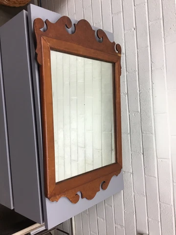 ANTIQUE VTG WOOD WALL MIRROR CRAFTSMAN TRADITIONAL 29 1/2” X 18” WITH GHOSTING Cover