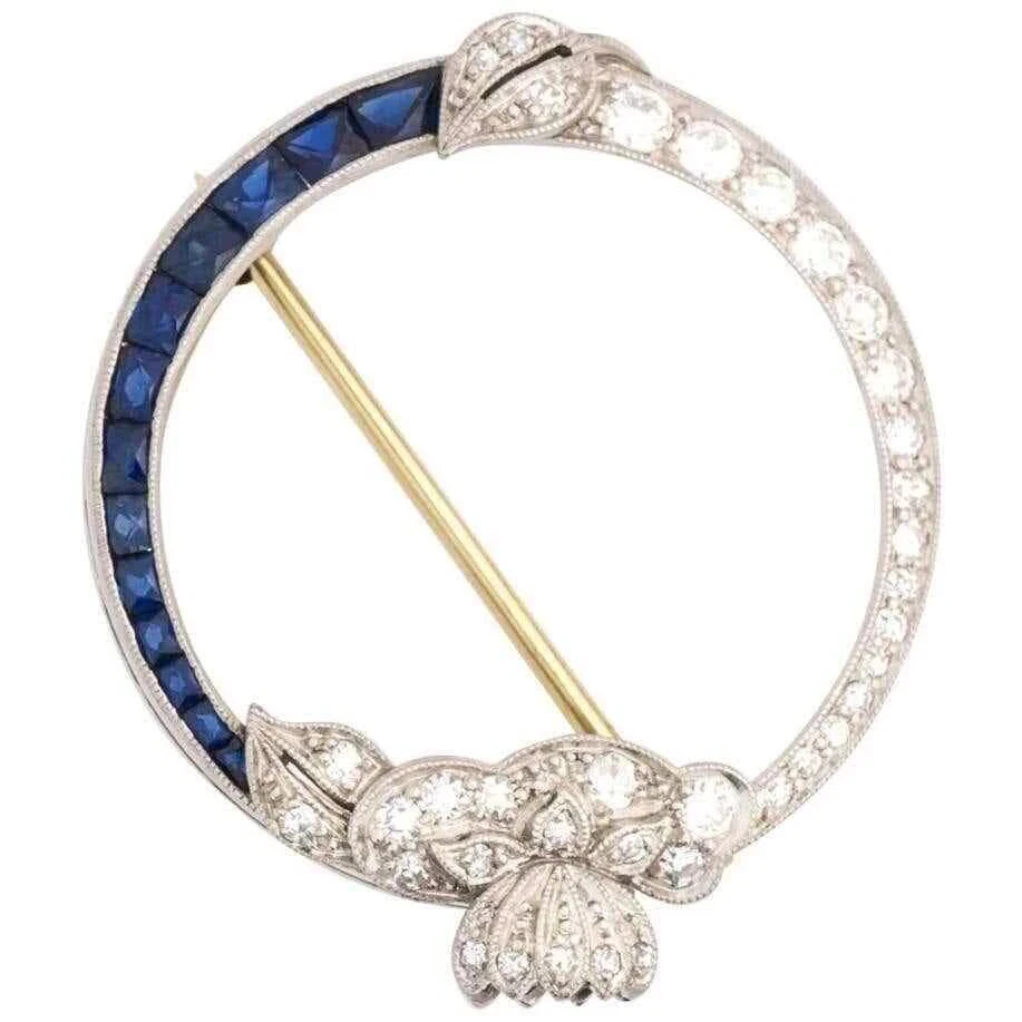 Broche prendedor redondo de zafiro azul y circonita cúbica blanca redonda de 0,80 quilates en plata 935 Foto 1 de 4