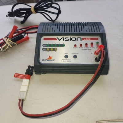 Dynamite Vision AC/DC Battery Charger DYN4069 peak high-current advanced Charger - Image 1 of 4