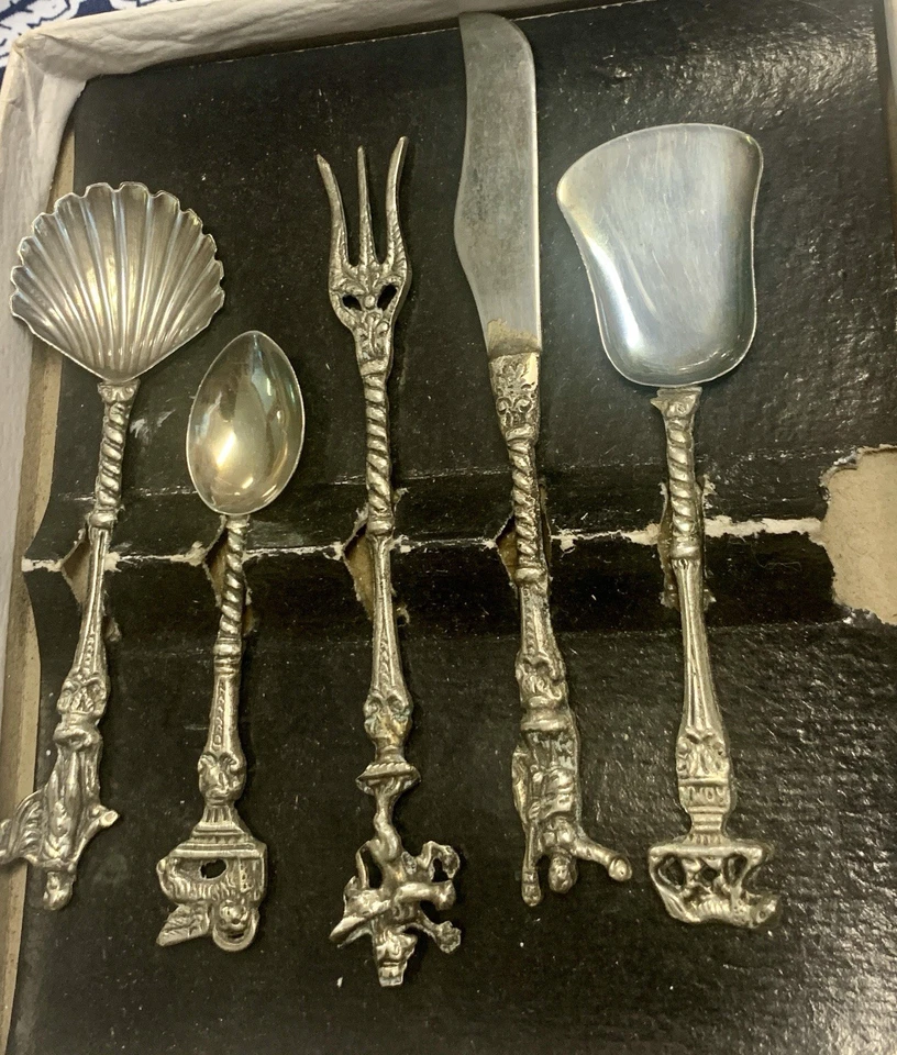 Vintage 5 -piece Florentine Serving Set Florence Italy 1950s - Image 1 of 4