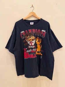 Vintage 90s Chicago Bulls 1996 NBA Champions Taz Looney Tunes T-Shirt XL - Bild 1 von 6