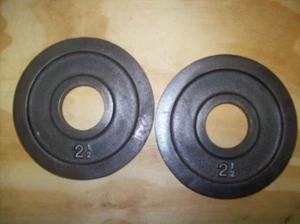 Vintage York Langhantel Olympiade 2,5er Bodybuilding Strongman Fitness Hantelscheiben Fitnessstudio - Bild 1 von 2