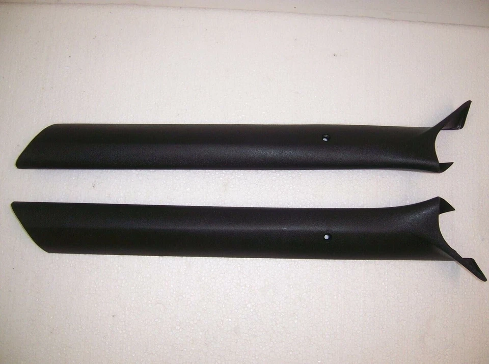 FRONT PILLAR TRIM SET 73-77 A BODY NEW EM1001.2 Foto 1 de 1