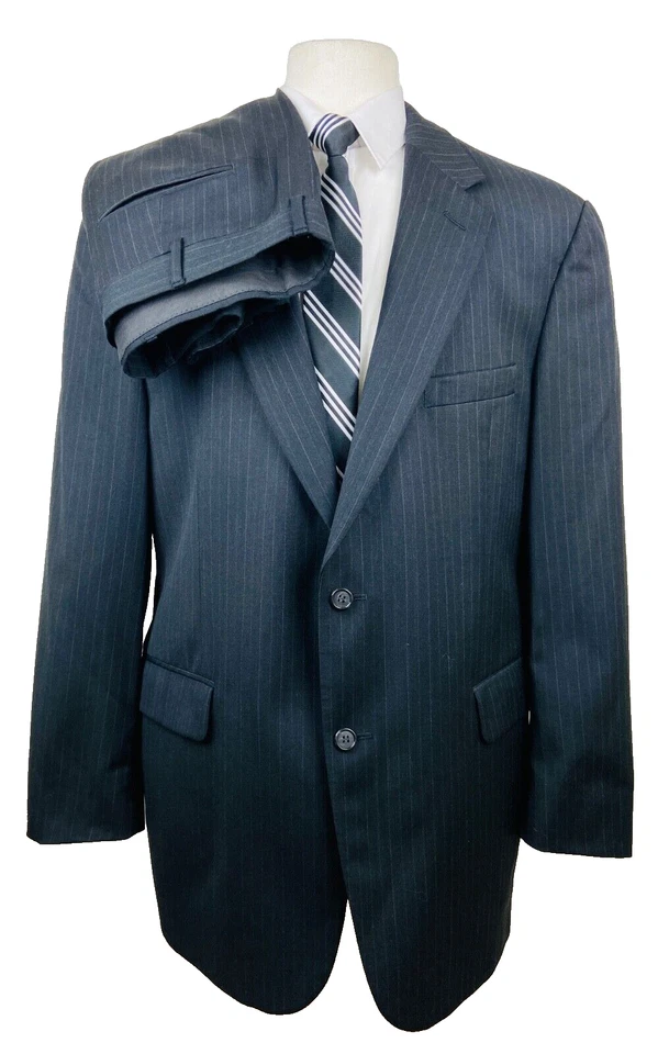 Traje de 2 piezas suave a rayas negras 44R para hombre GRANT THOMAS con pantalones de vestir 38x28 Foto 1 de 4