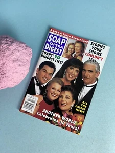Soap Opera Digest April 26, 1994 Another World Celebrate 30 Years, Luke & Laura - Foto 1 di 9