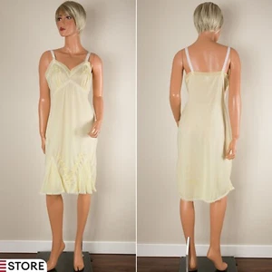 💖 Vintage MOVIE STAR Lemon Yellow Full Slip Dress 36 Nylon Accordion Pleats - Picture 1 of 12